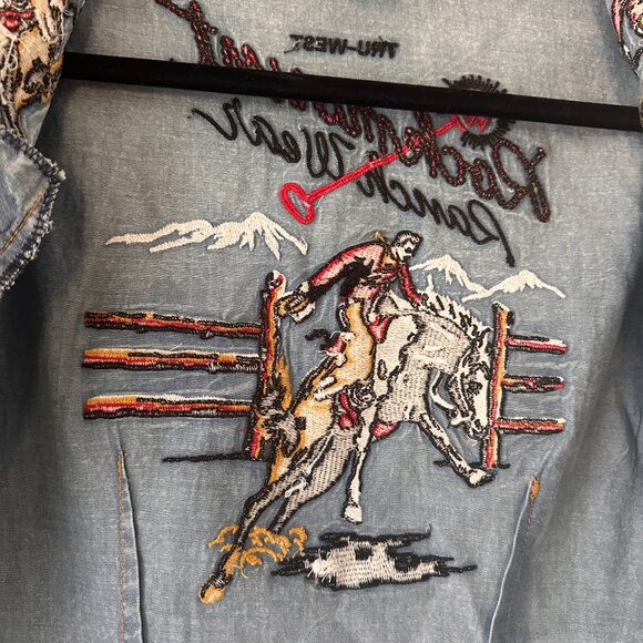Rockmount Ranch Wear Bronc Vintage Embroidery Western Shirt in Denim - Picture 6 of 7